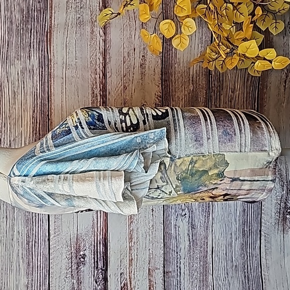 STYLE & CO BLUE YELLOW BUTTERFLY FLUTTER SLEEVE PULLOVER TOP - Picture 10 of 13